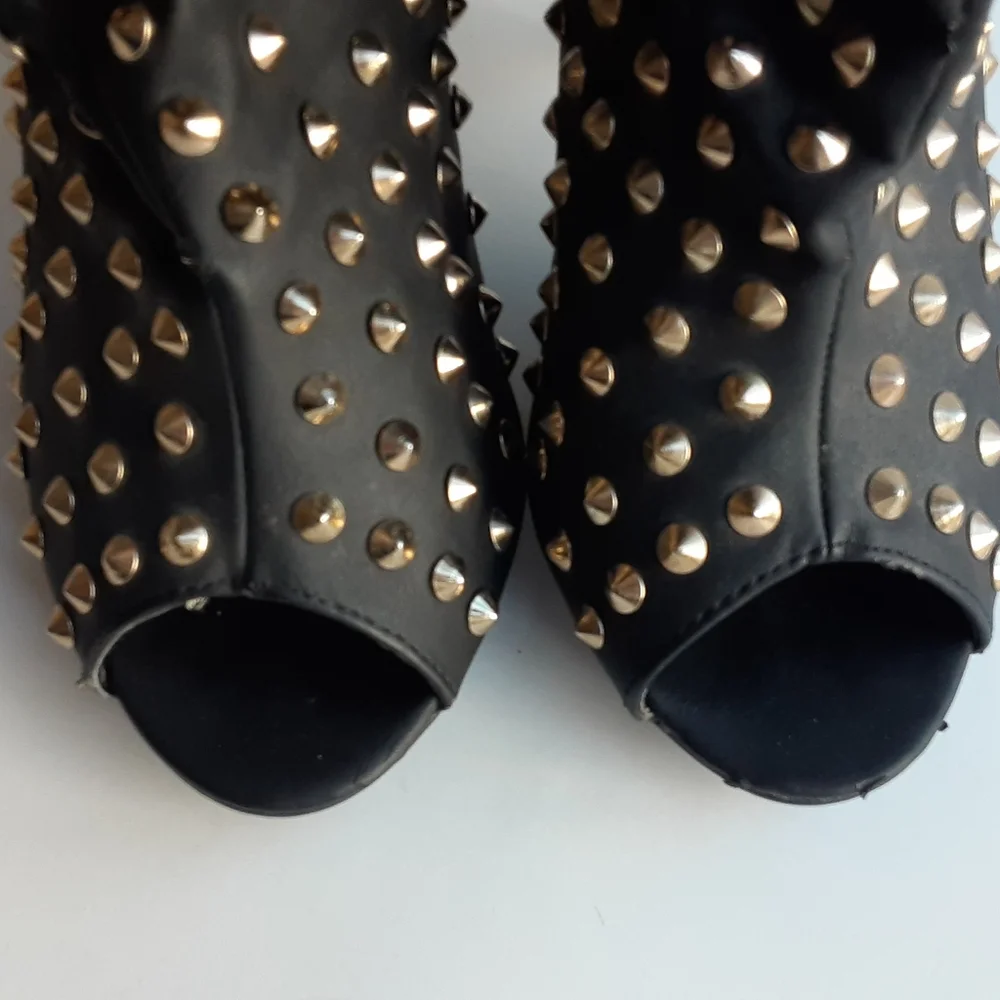 Torrid Peep Toe Heel Boots - Picture 4 of 11